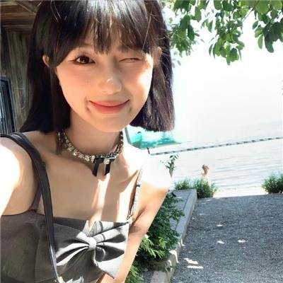 在凶手的怀抱里